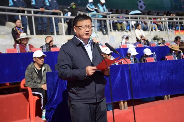 王哲林压哨3分绝杀上海险胜深圳 山东力克宁波